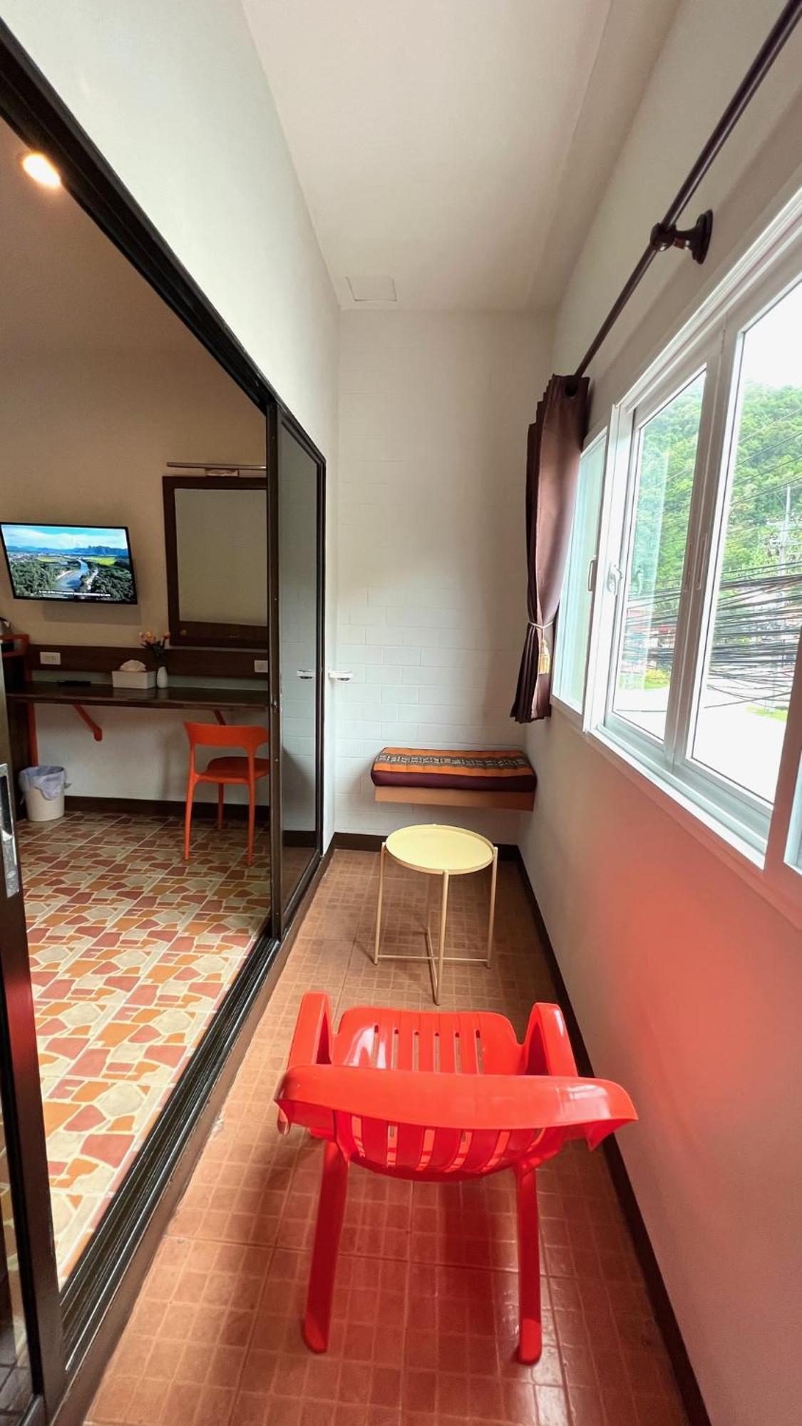 My Friend'S House Karon酒店 外观 照片